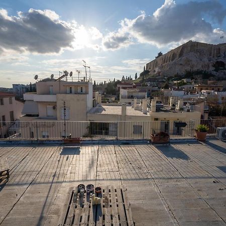 Plaka With Acropolis Rooftop View Access أثينا المظهر الخارجي الصورة