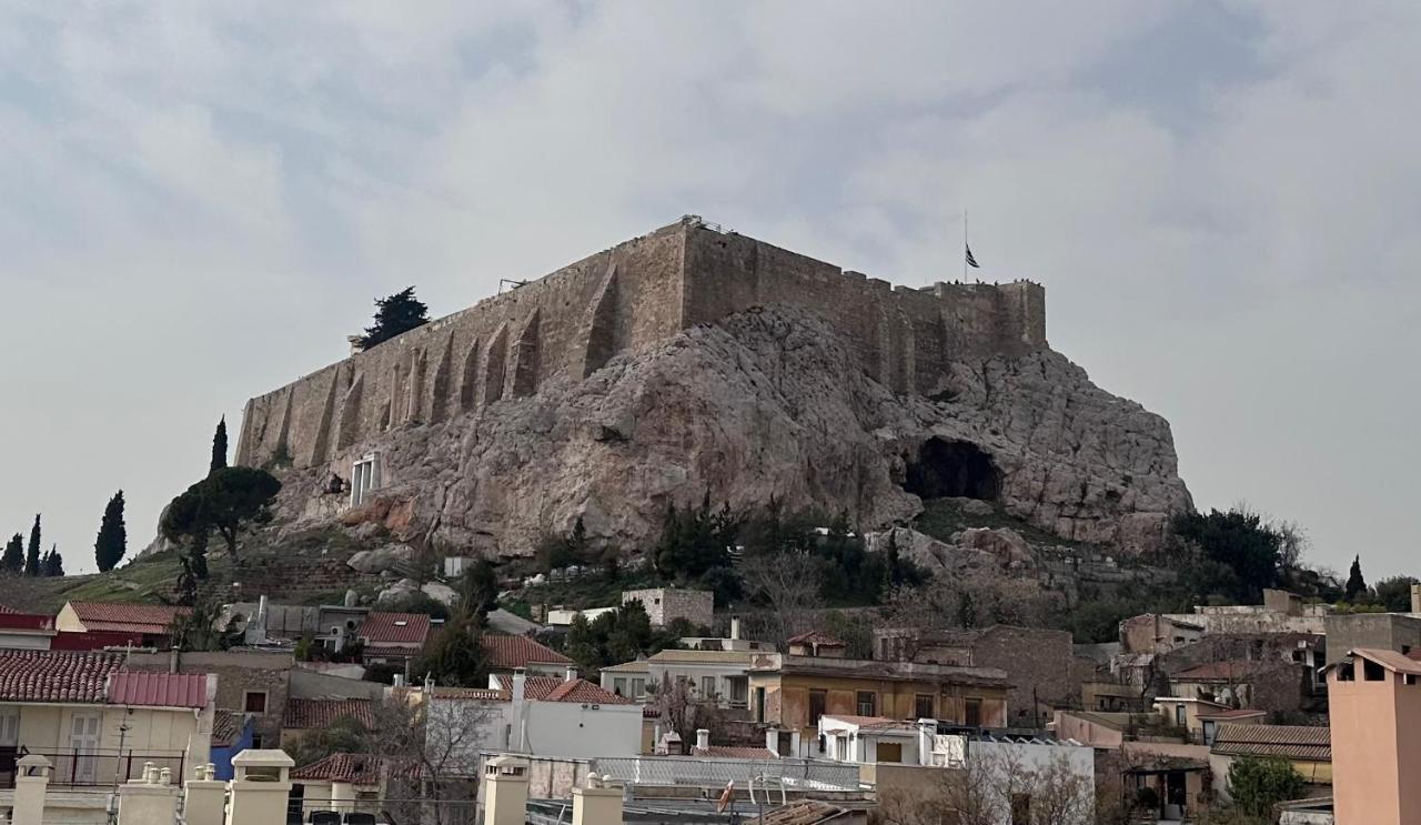 Plaka With Acropolis Rooftop View Access أثينا المظهر الخارجي الصورة