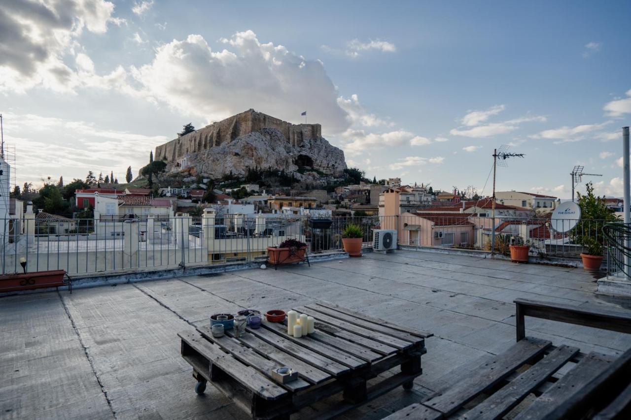 Plaka With Acropolis Rooftop View Access أثينا المظهر الخارجي الصورة