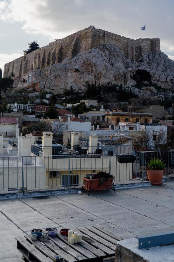 Plaka With Acropolis Rooftop View Access أثينا المظهر الخارجي الصورة