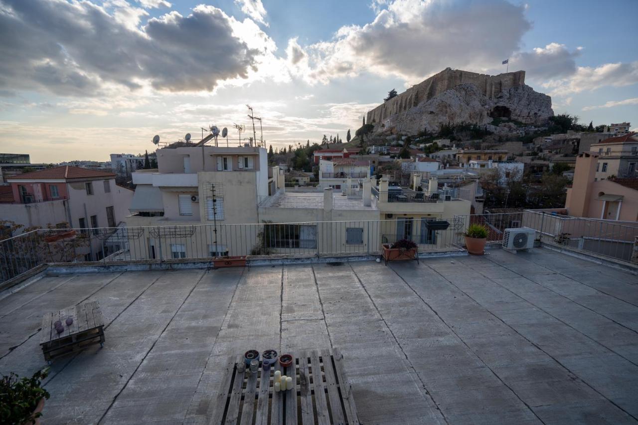 Plaka With Acropolis Rooftop View Access أثينا المظهر الخارجي الصورة